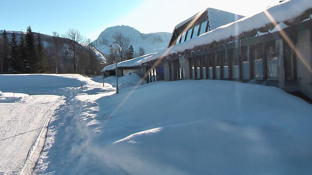 Fjellkysten Hotel Tennevoll Exterior photo